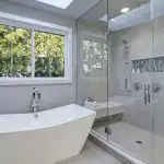 Mindig küzdöttem a zuhanykabinom tisztításával, amíg nem találtam ezt a